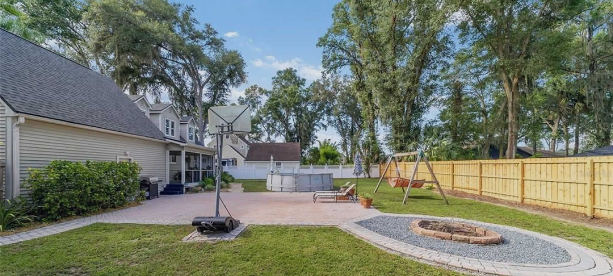 Fence Installation Contractor Central Florida