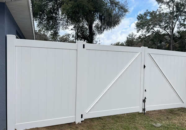 Privacy Gates in Central Florida for Security and Convenience
