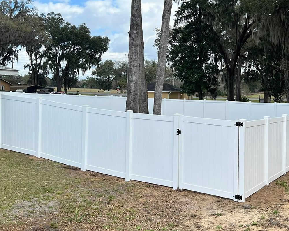 Vinyl Fences in  Central FL
